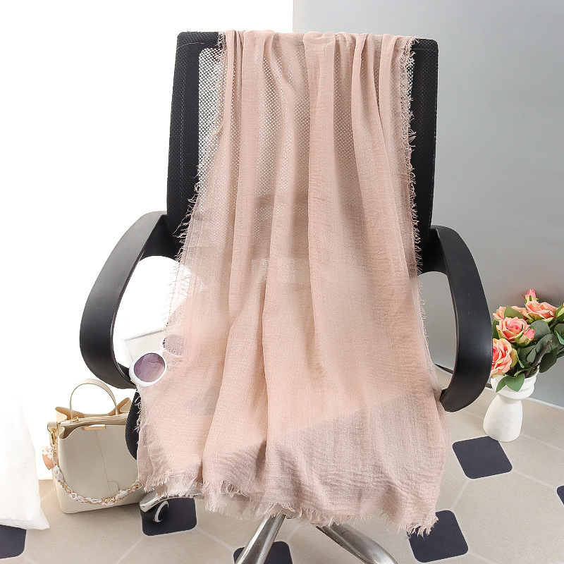 G245 Jilbab Voile Lembut Dan Bernapas