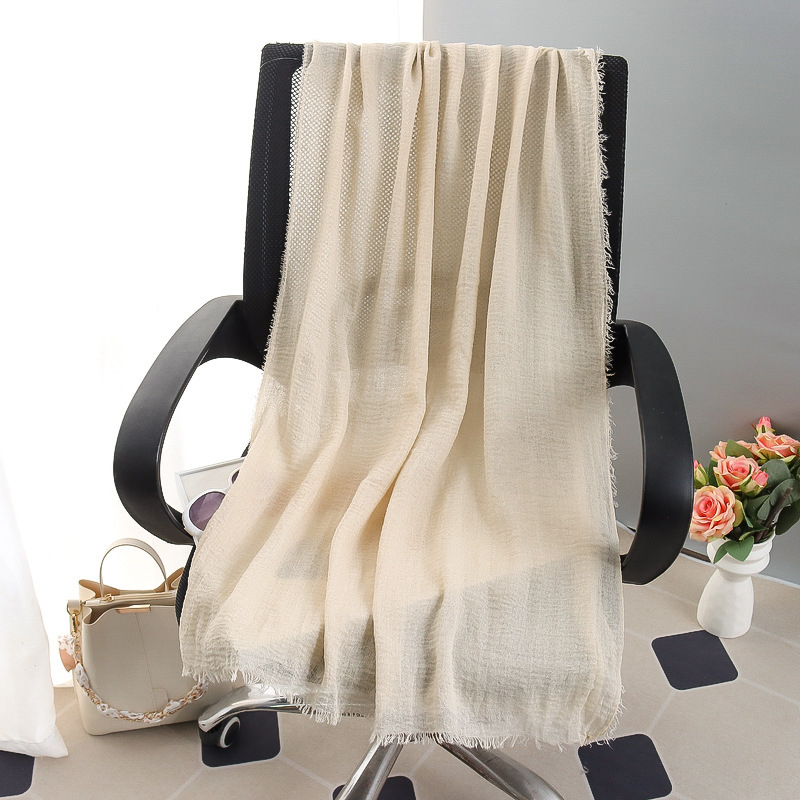 G245 Jilbab Voile Lembut Dan Bernapas