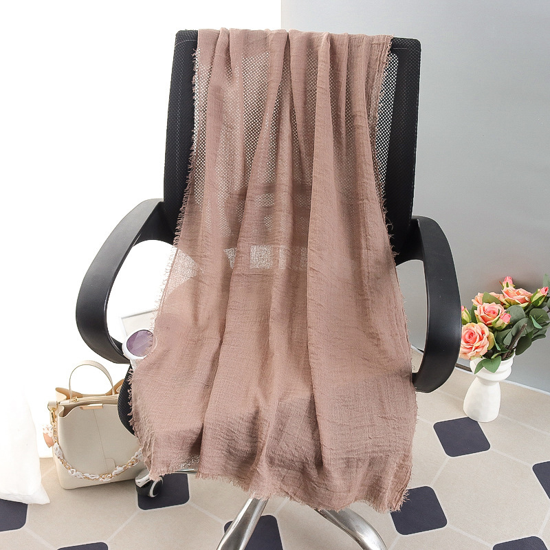 G245 Jilbab Voile Lembut Dan Bernapas