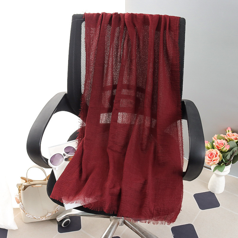 G245 Jilbab Voile Lembut Dan Bernapas