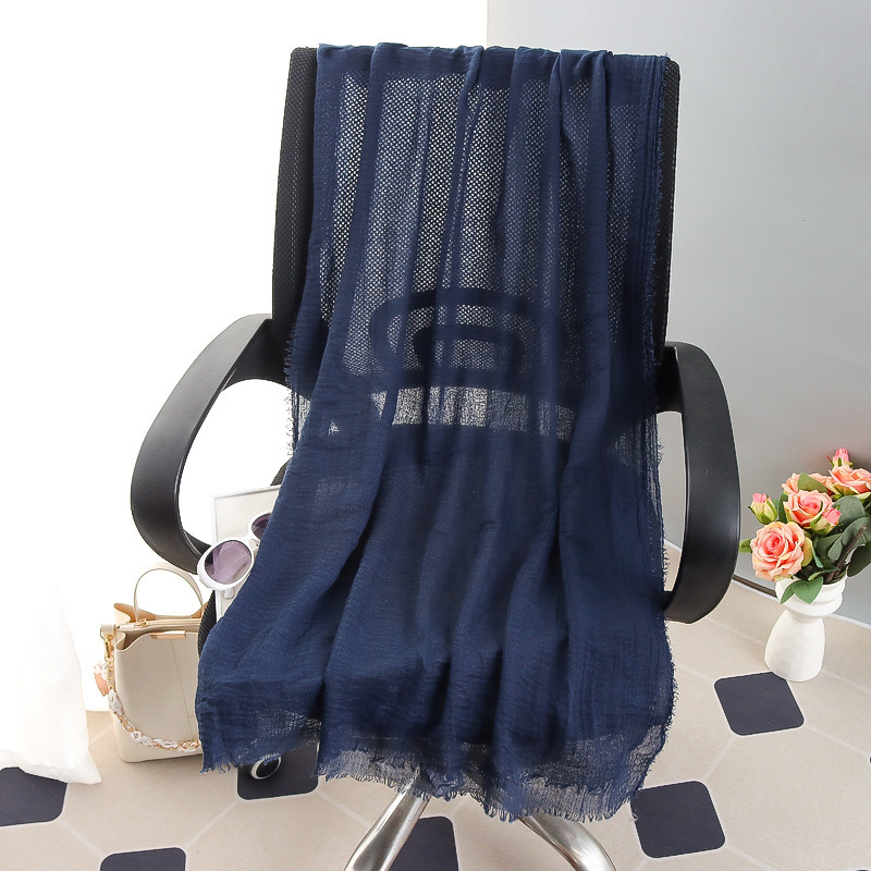 G245 Jilbab Voile Lembut Dan Bernapas