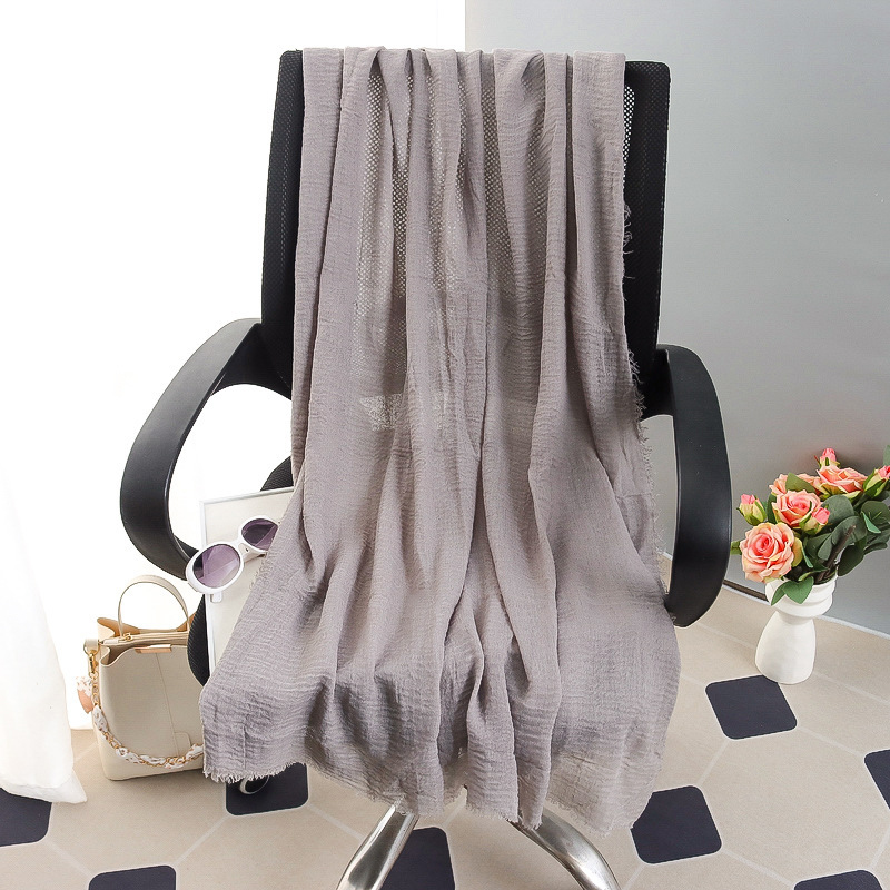 G245 Jilbab Voile Lembut Dan Bernapas