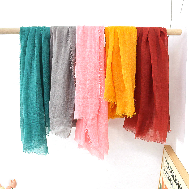 G245 Jilbab Voile Lembut Dan Bernapas