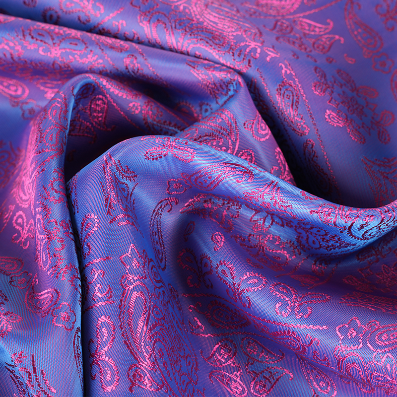 Posisi PV Pipa Persegi Bunga Jacquard