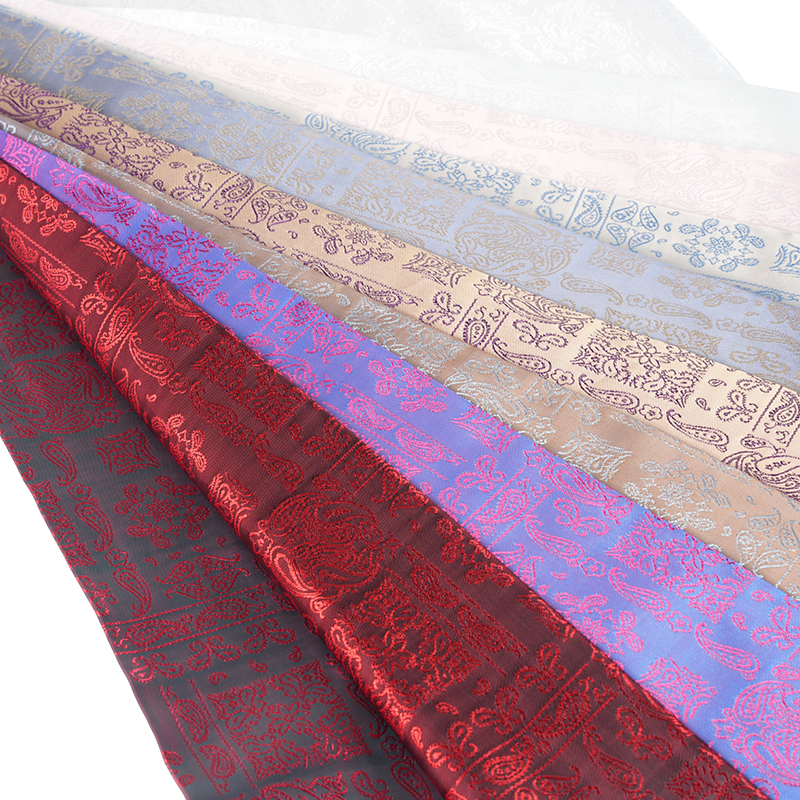 Posisi PV Pipa Persegi Bunga Jacquard