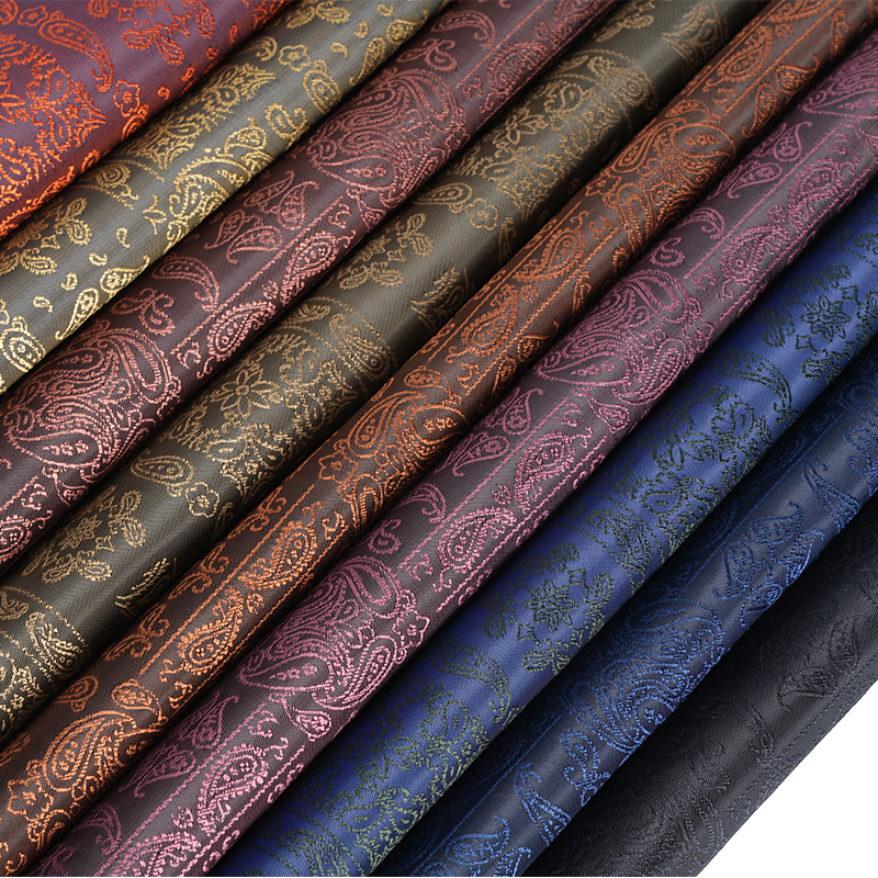 Posisi PV Pipa Persegi Bunga Jacquard