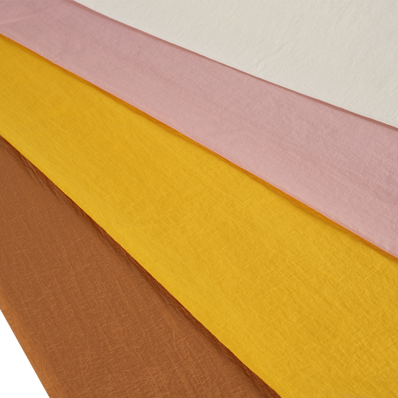 Kain Pencelupan Pemintalan Nilon Elastisitas Rendah Semi-Matte 400T