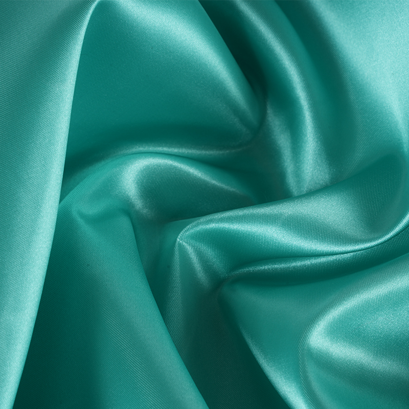 50/75 Satin Mengkilap Tidak Dipilin + Kain Dayung Tipis Di Atas