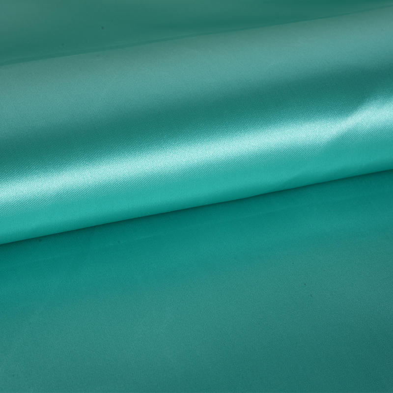 50/75 Satin Mengkilap Tidak Dipilin + Kain Dayung Tipis Di Atas