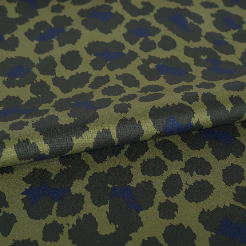 Kain Cetak Macan Tutul Besar Pongee Peregangan Tinggi 230T