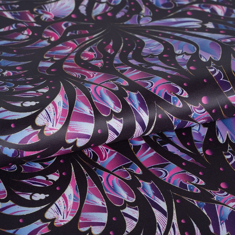 Kain Titik Silang PV